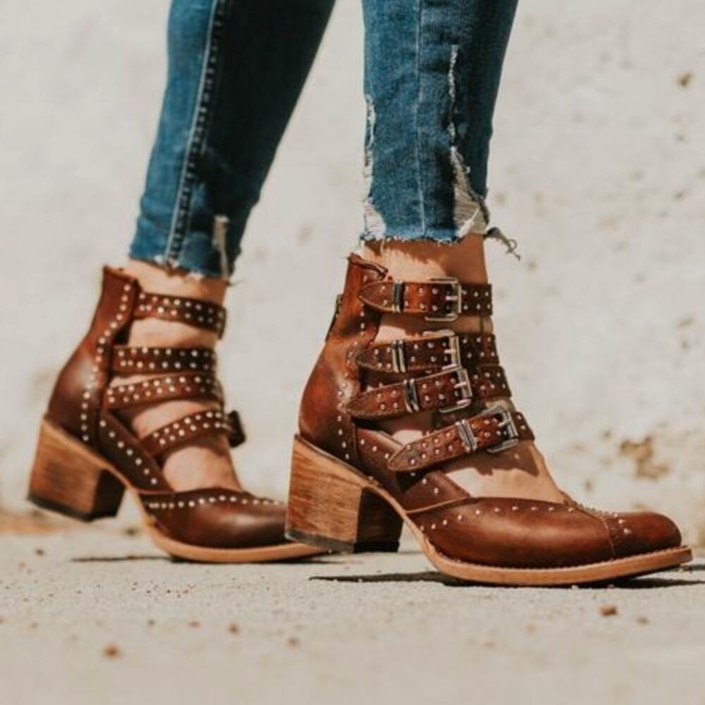Freebird by Steven Felicity Brown Strappy Studded Leather Heels Boots Size 6
